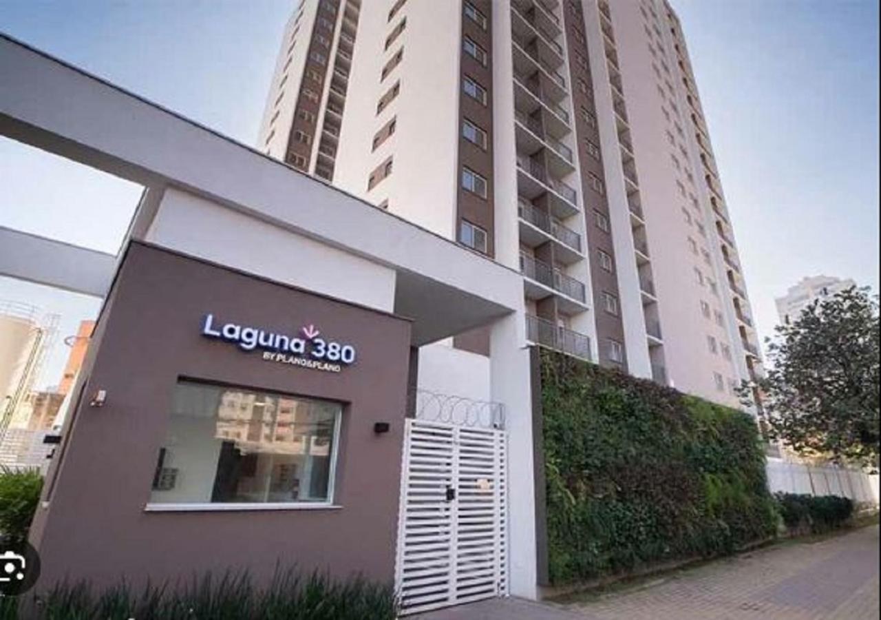 Apartamento Por Do Sol Desde Uma Rede Na Varanda Da Zona Sul